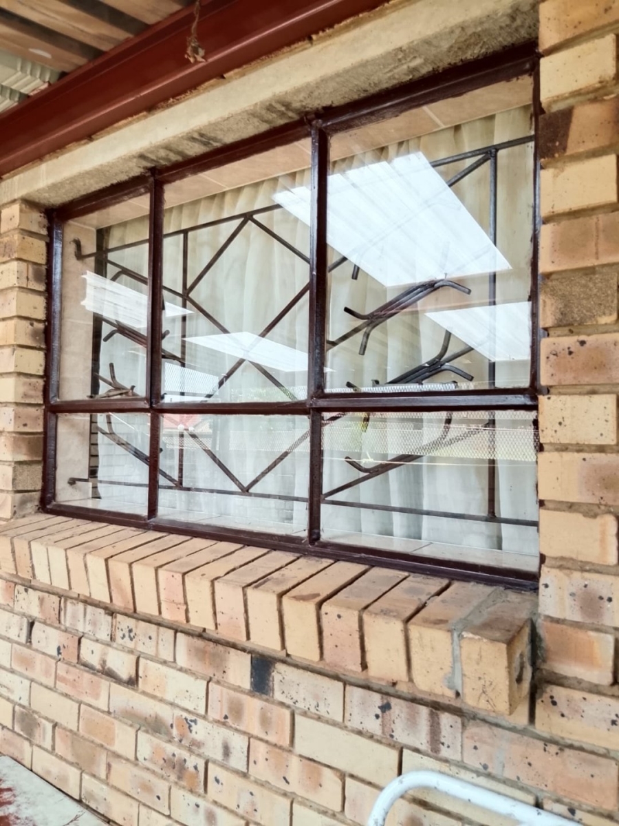 3 Bedroom Property for Sale in Alabama North West